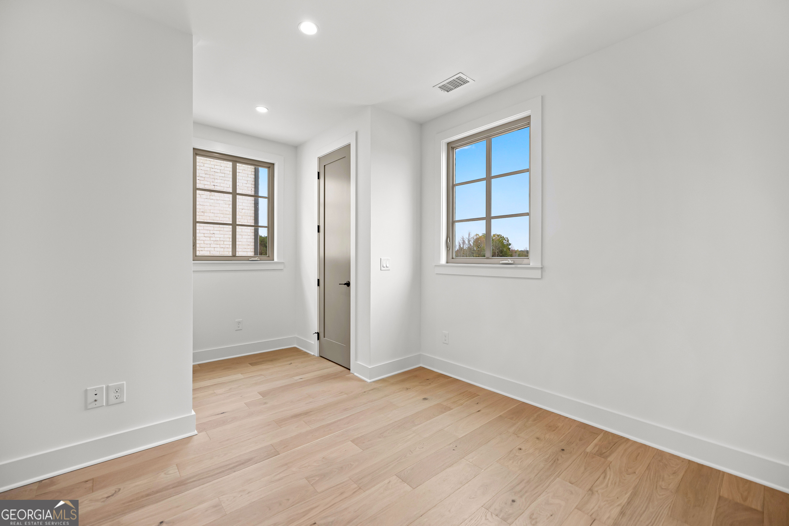 Fayetteville, Georgia 30214, United States, 2 Bedrooms Bedrooms, ,3 BathroomsBathrooms,Residential,Active,186295