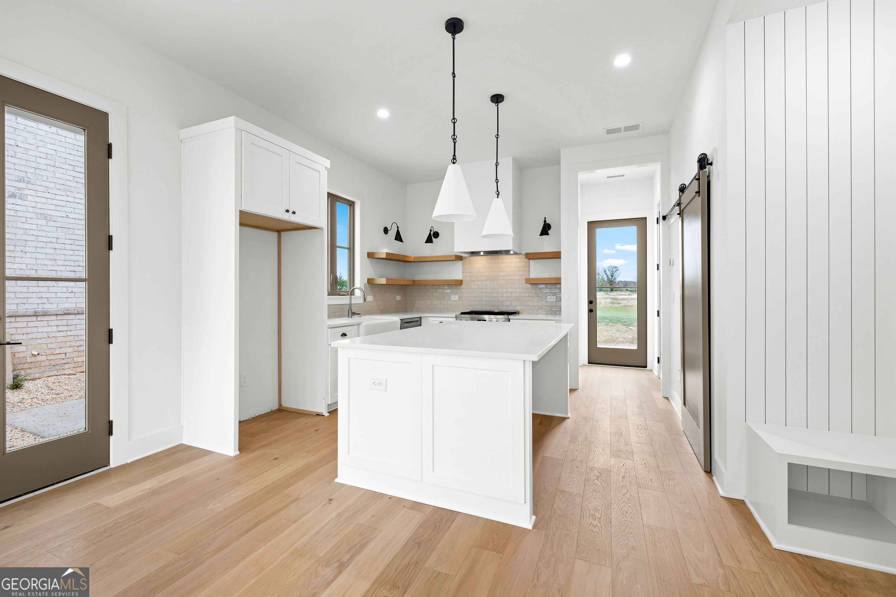 Fayetteville, Georgia 30214, United States, 2 Bedrooms Bedrooms, ,3 BathroomsBathrooms,Residential,Active,186295