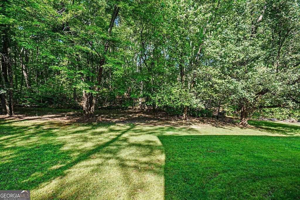 Photo of 4025 Bent Willow Lane, Woodstock, GA 30189 (MLS # 10753059)