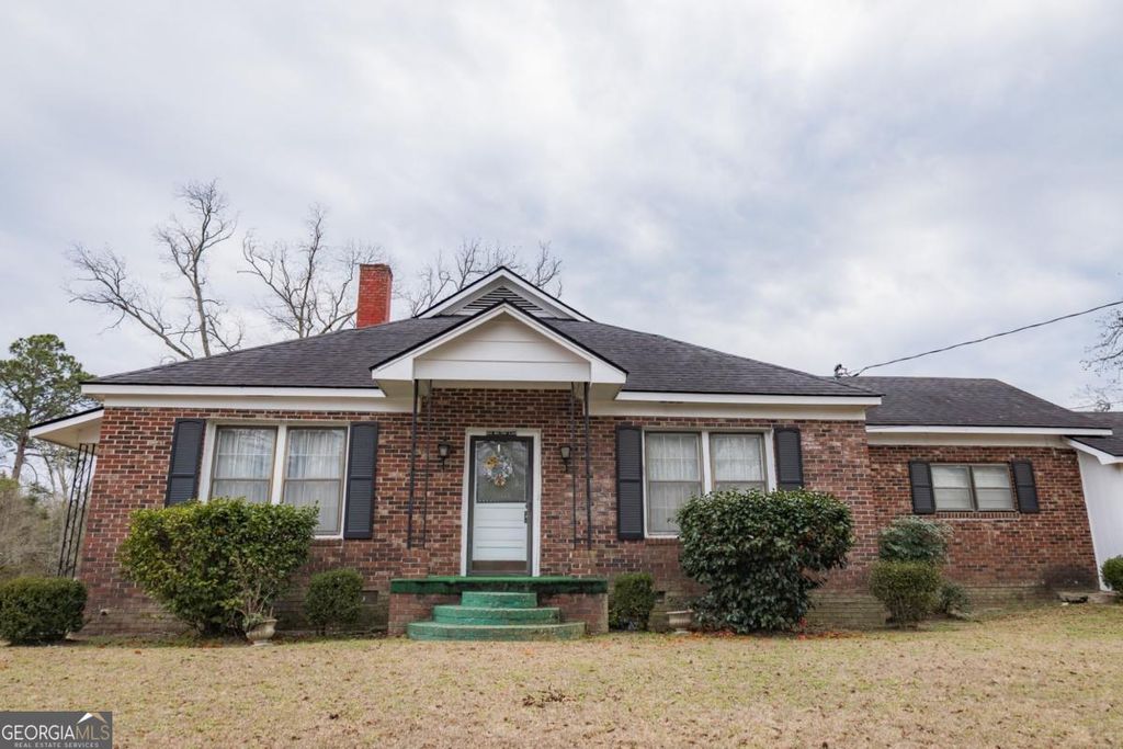 Photo of 920 Belt Avenue, Millen, GA 30442 (MLS # 10688276)