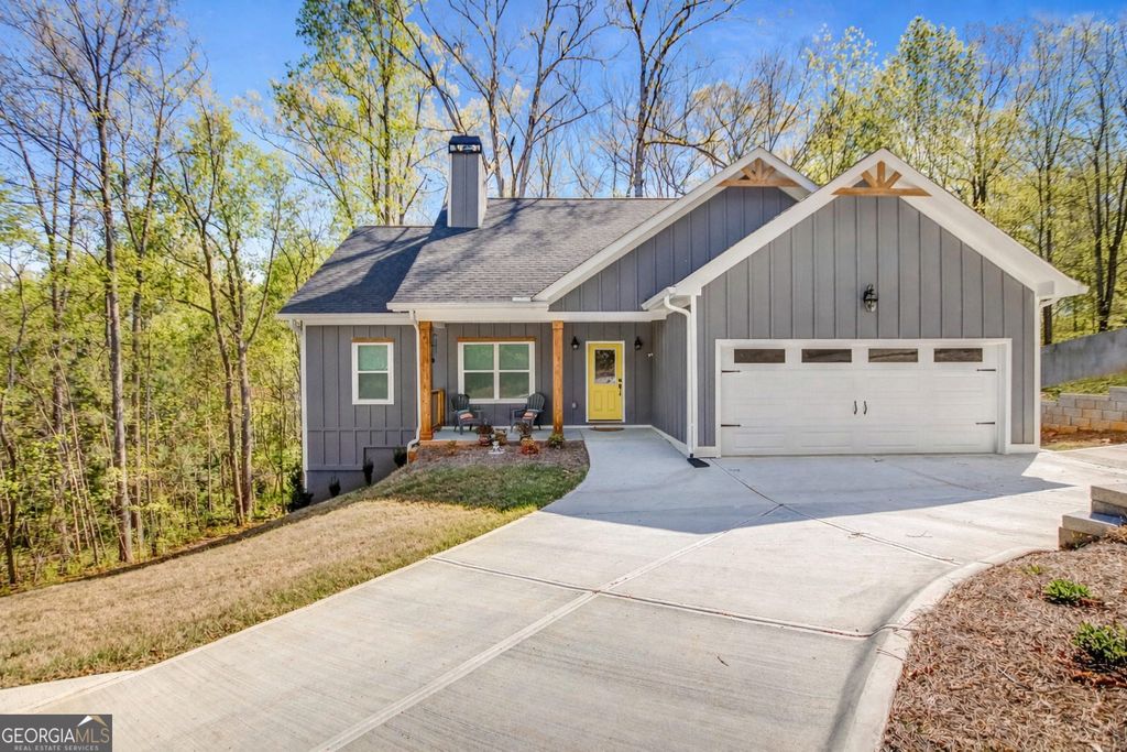 Photo of 169 View Street, Clarkesville, GA 30523 (MLS # 10791840)