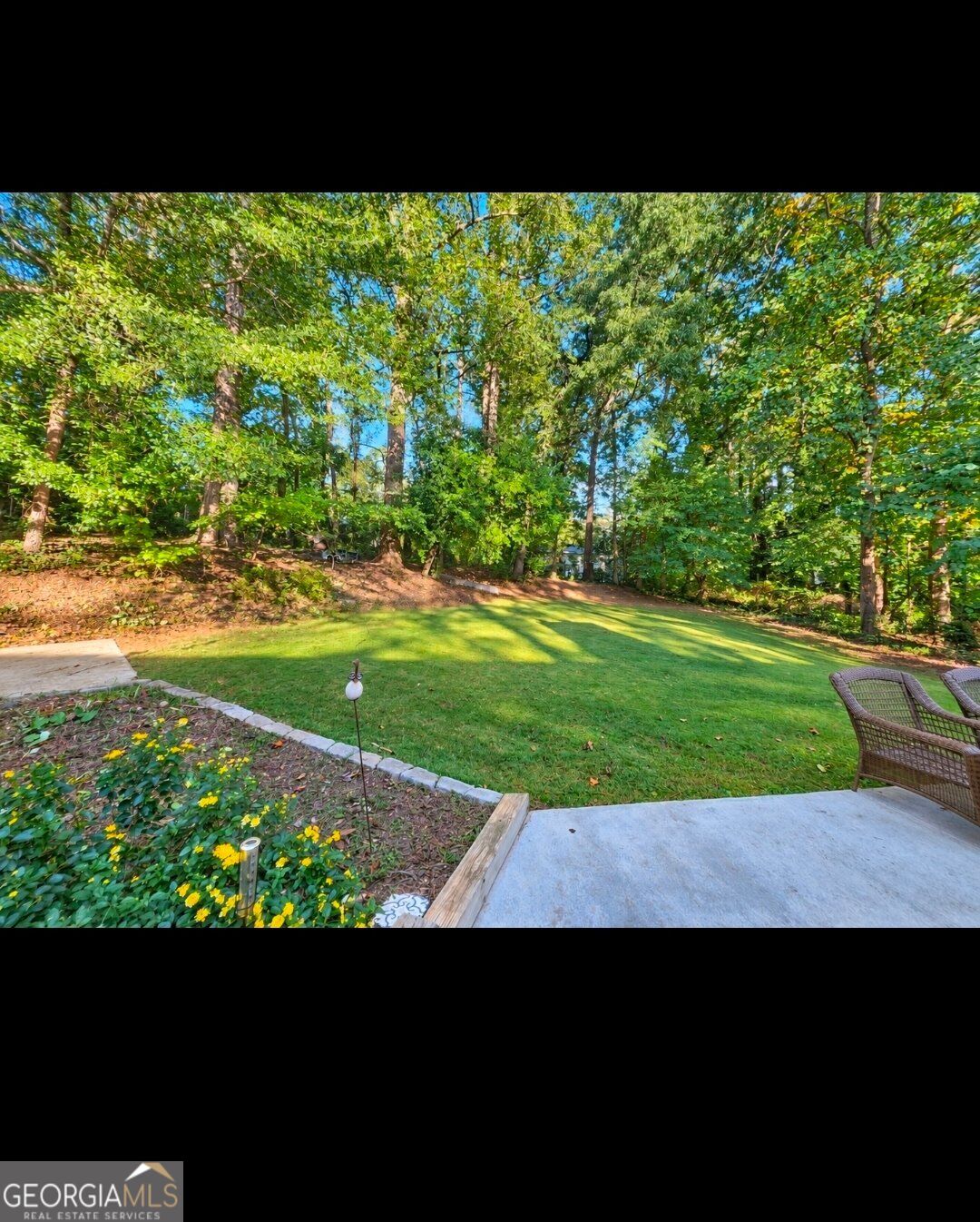 1300 Renee DR SW