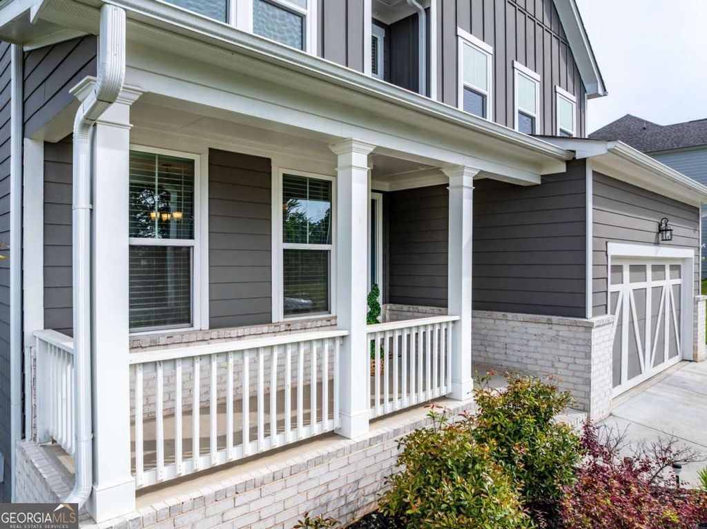 Photo of 17 Ridgeline Way NW, Cartersville, GA 30121 (MLS # 10696048)