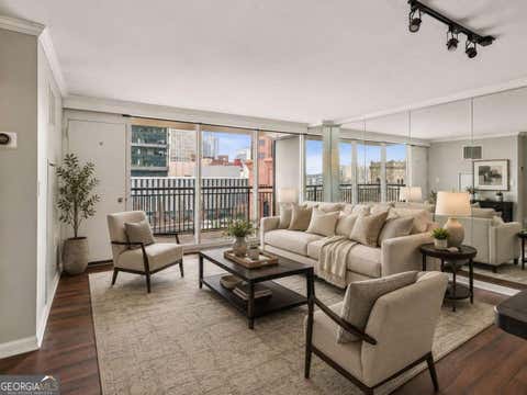 Photo of 620 Peachtree Street NE #706, Atlanta, GA 30308 (MLS # 10819289)