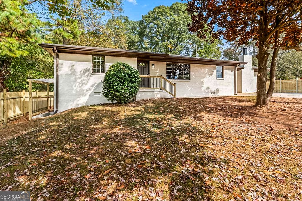 Photo of 1576 S Gordon Road, Austell, GA 30168 (MLS # 10629839)