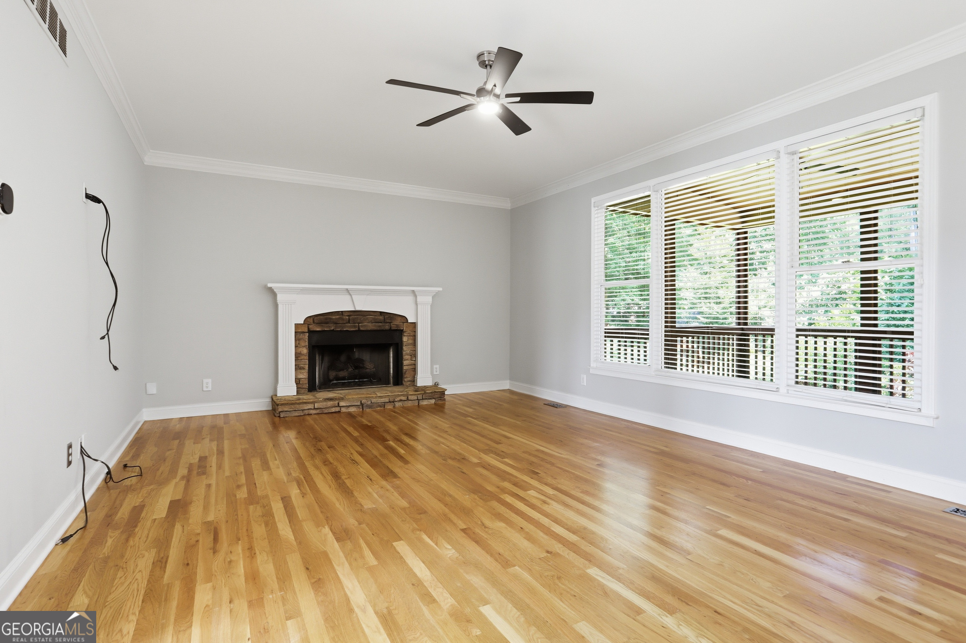 355 Chelsey CT