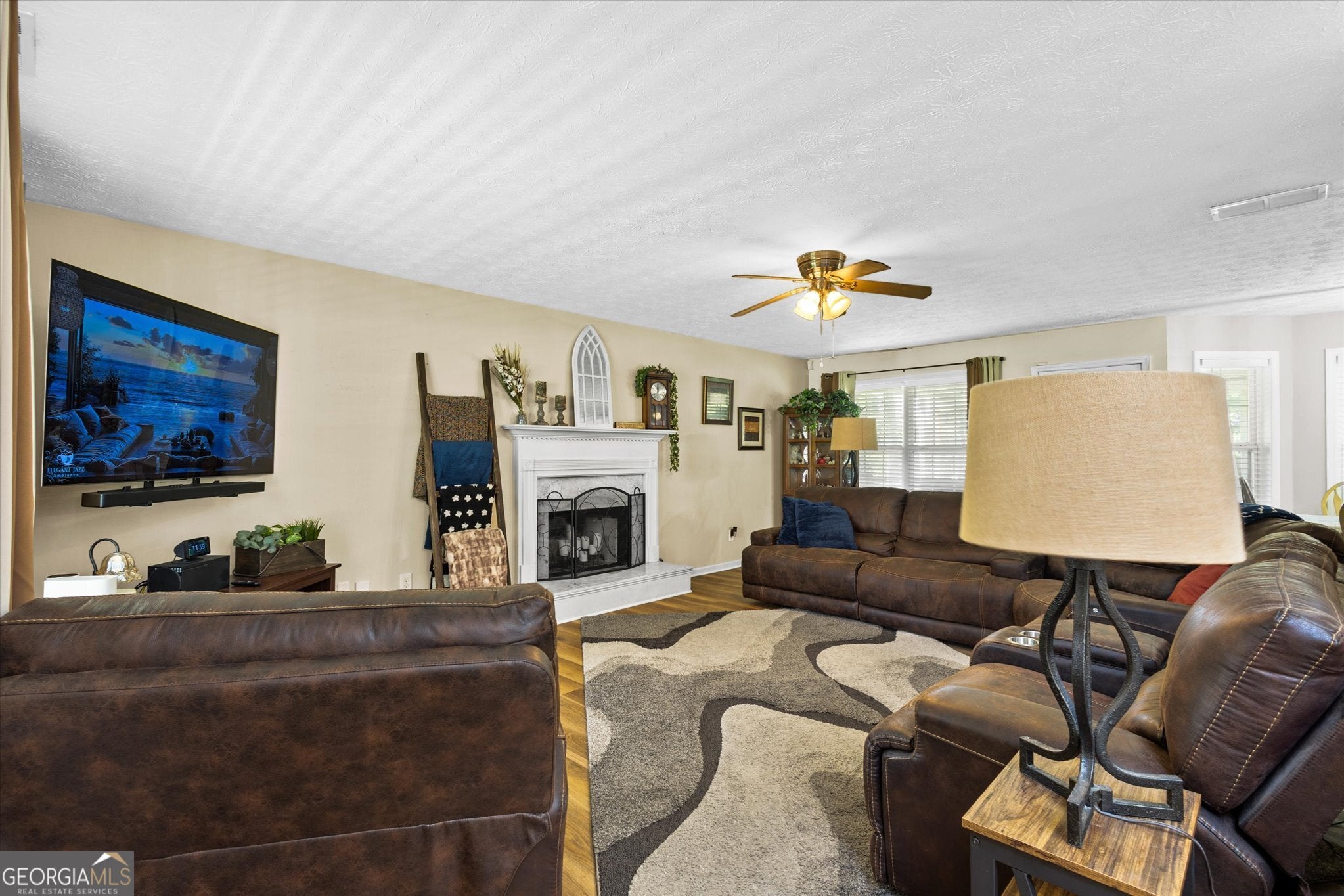 1660 Burnt Oak WAY