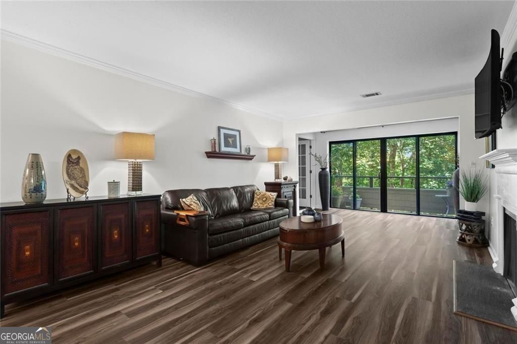 1214 Highland Bluff Dr. SE DR SE 214