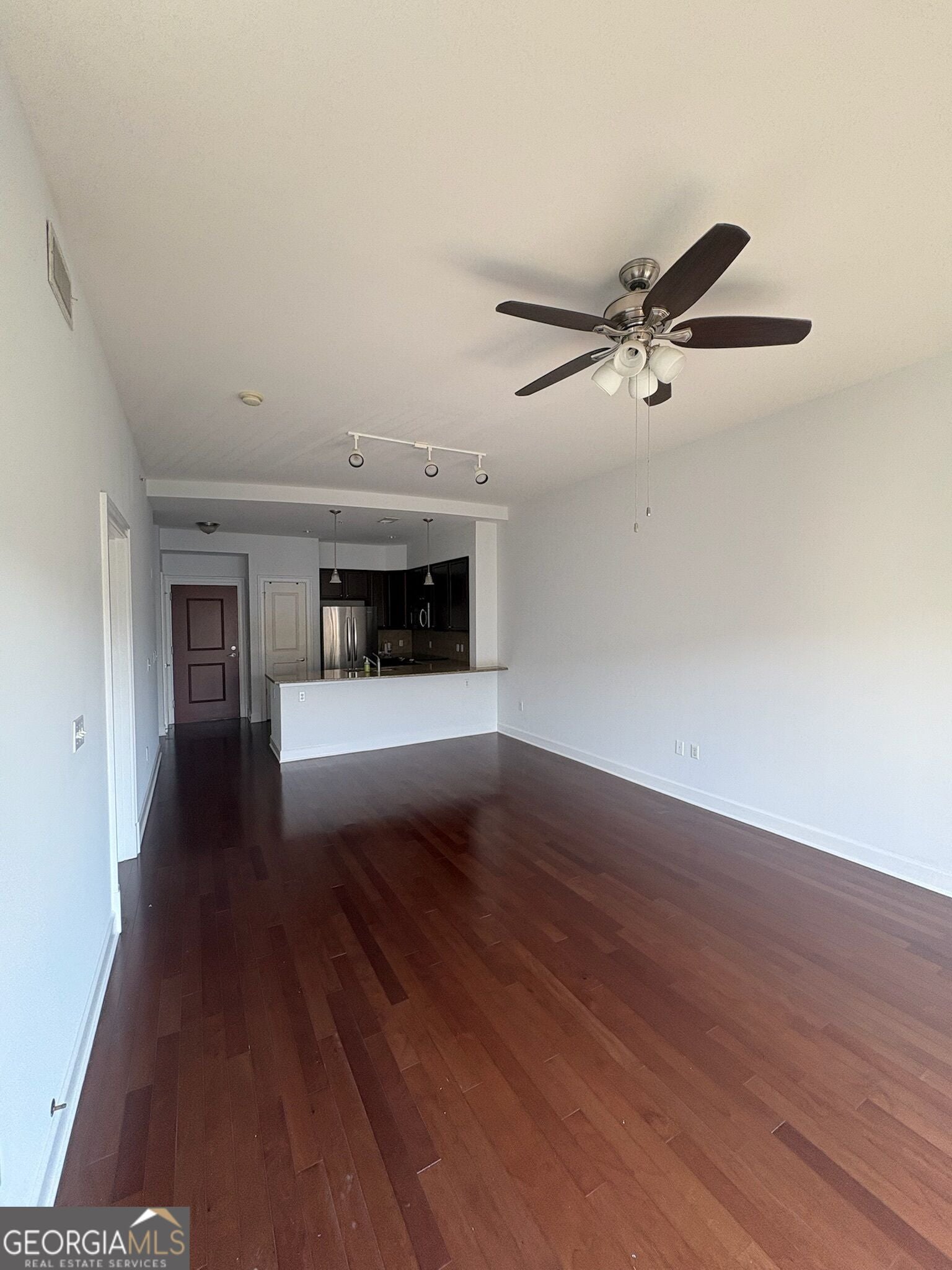 200 River Vista DR 732