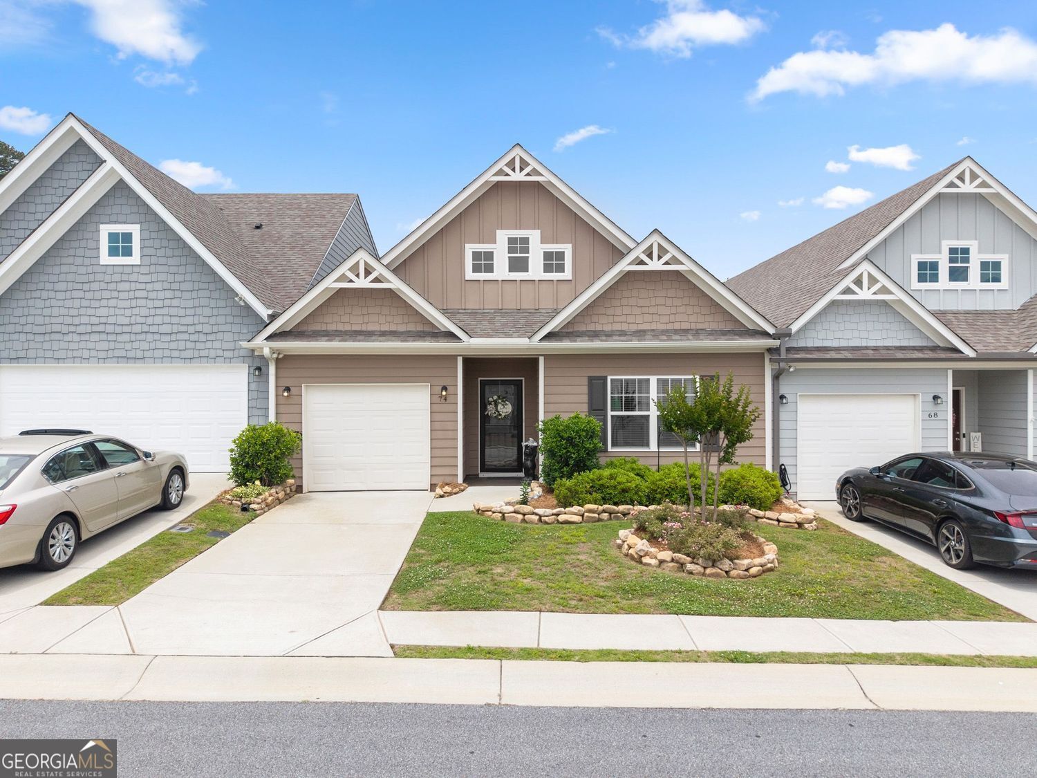 74 Piedmont View LN