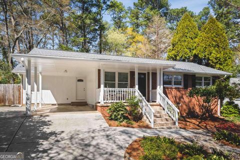 Photo of 2666 Warwick Circle NE, Atlanta, GA 30345 (MLS # 10713358)