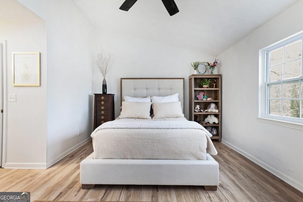 Roswell, Georgia 30076, United States, 2 Bedrooms Bedrooms, ,2 BathroomsBathrooms,Residential,Active,114860