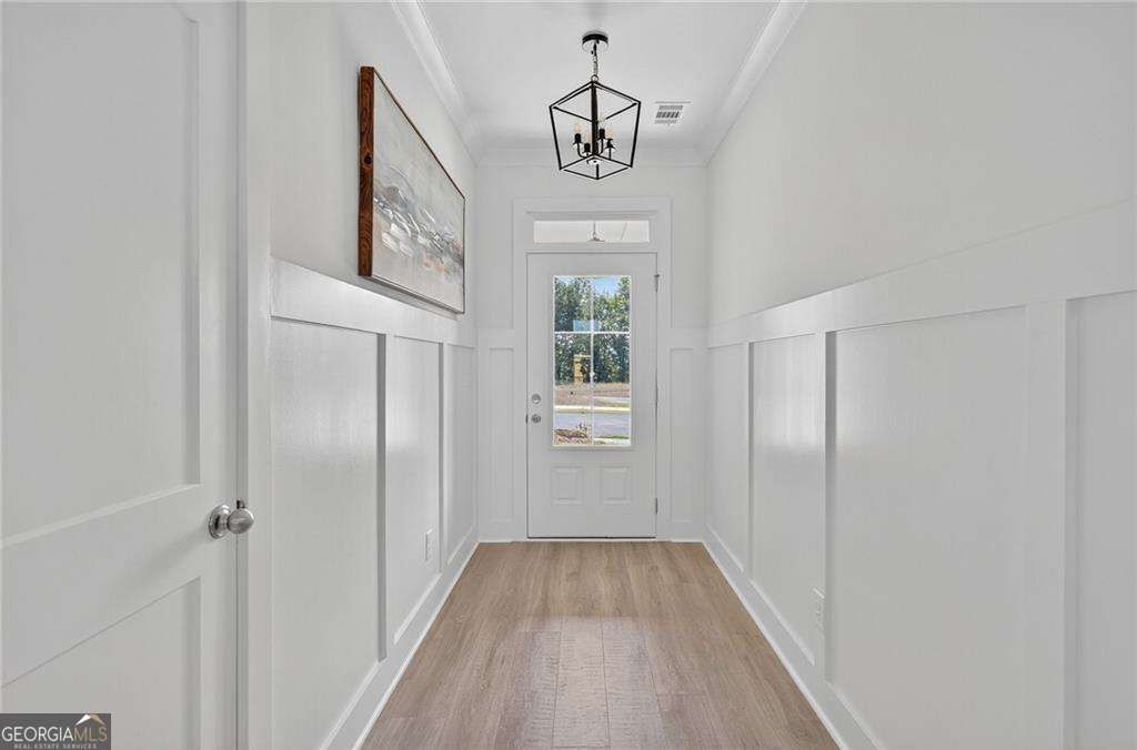 Photo of 972 Homepark Cir, Buford, GA 30518 (MLS # 10684801)