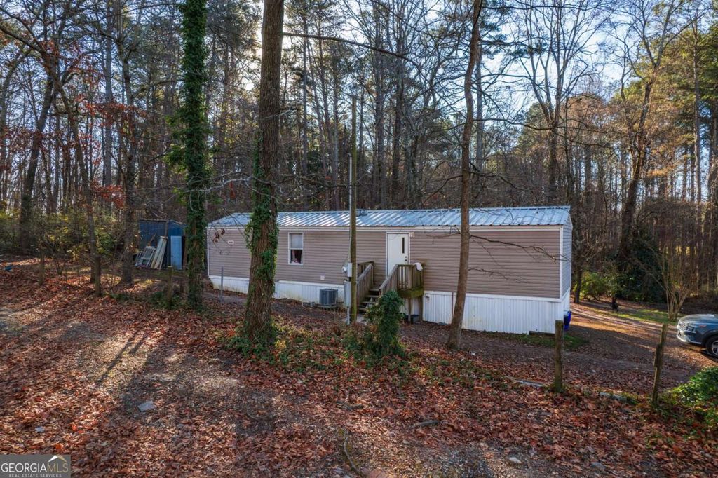 Photo of 429 Moore Street, Jasper, GA 30143 (MLS # 10767385)