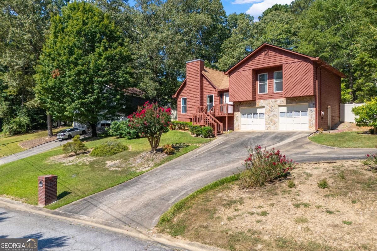 591 Sunset Ridge DR