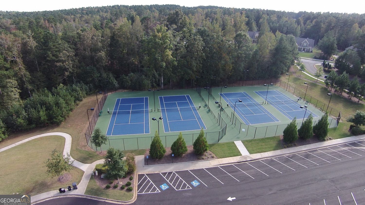 Fayetteville, Georgia 30215, United States, 5 Bedrooms Bedrooms, ,4 BathroomsBathrooms,Residential,Active,184218