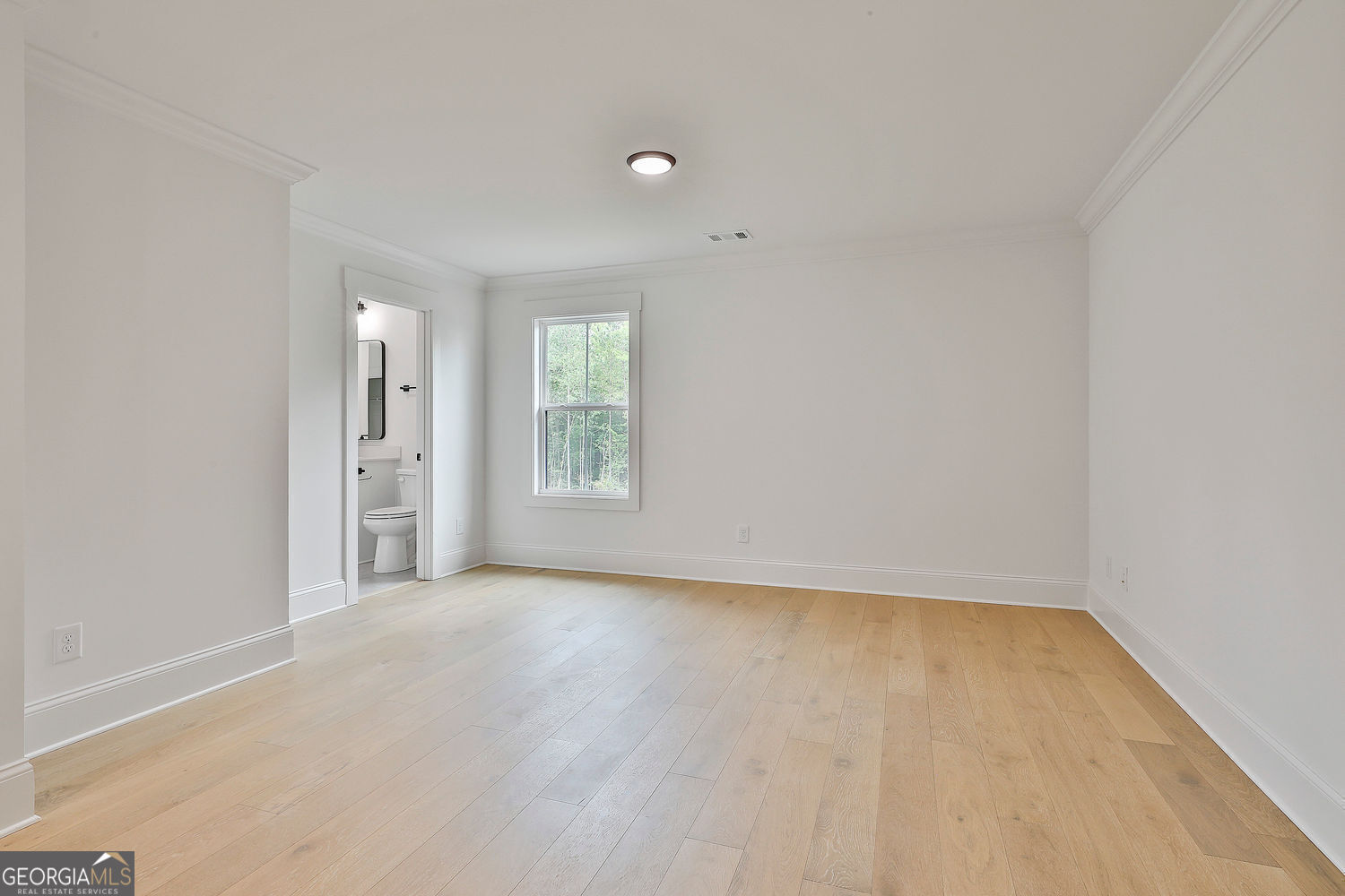 Fayetteville, Georgia 30215, United States, 5 Bedrooms Bedrooms, ,4 BathroomsBathrooms,Residential,Active,184218