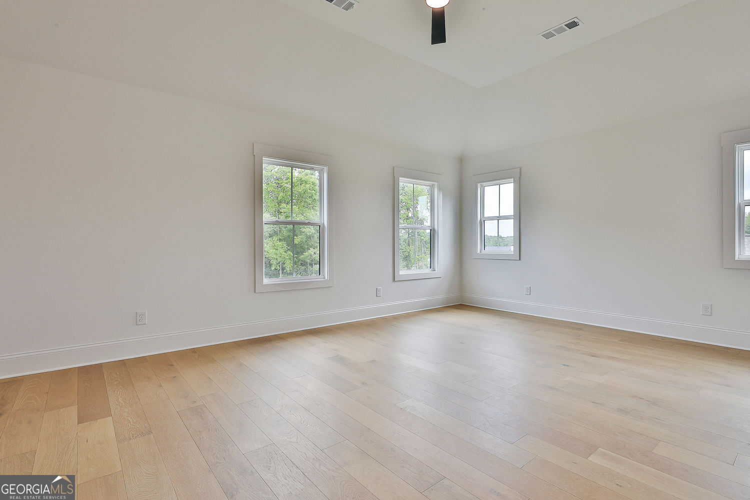 Fayetteville, Georgia 30215, United States, 5 Bedrooms Bedrooms, ,4 BathroomsBathrooms,Residential,Active,184218