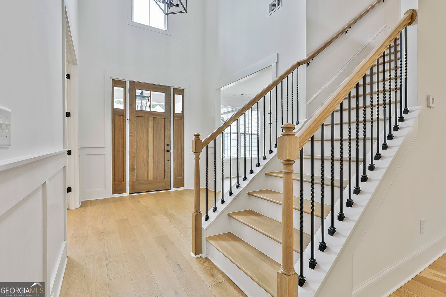 Fayetteville, Georgia 30215, United States, 5 Bedrooms Bedrooms, ,4 BathroomsBathrooms,Residential,Active,184218