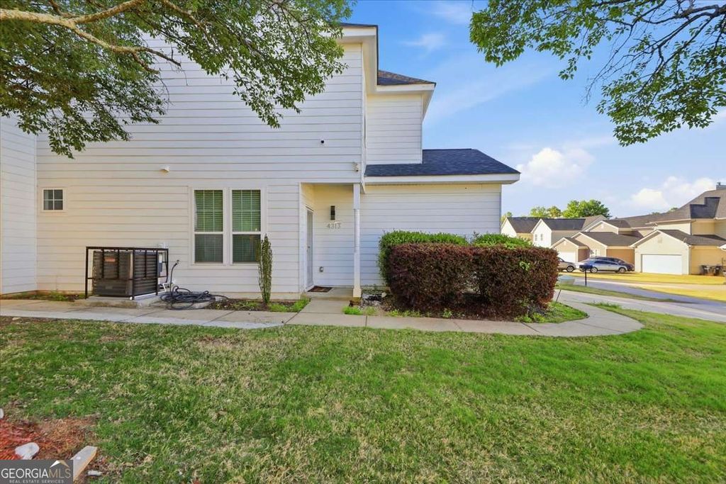 Photo of 4313 Ben Hill Road, Atlanta, GA 30349 (MLS # 10733579)