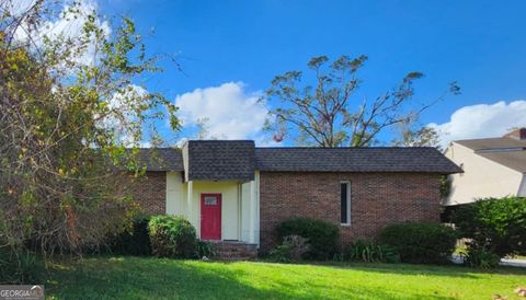 A home in Valdosta