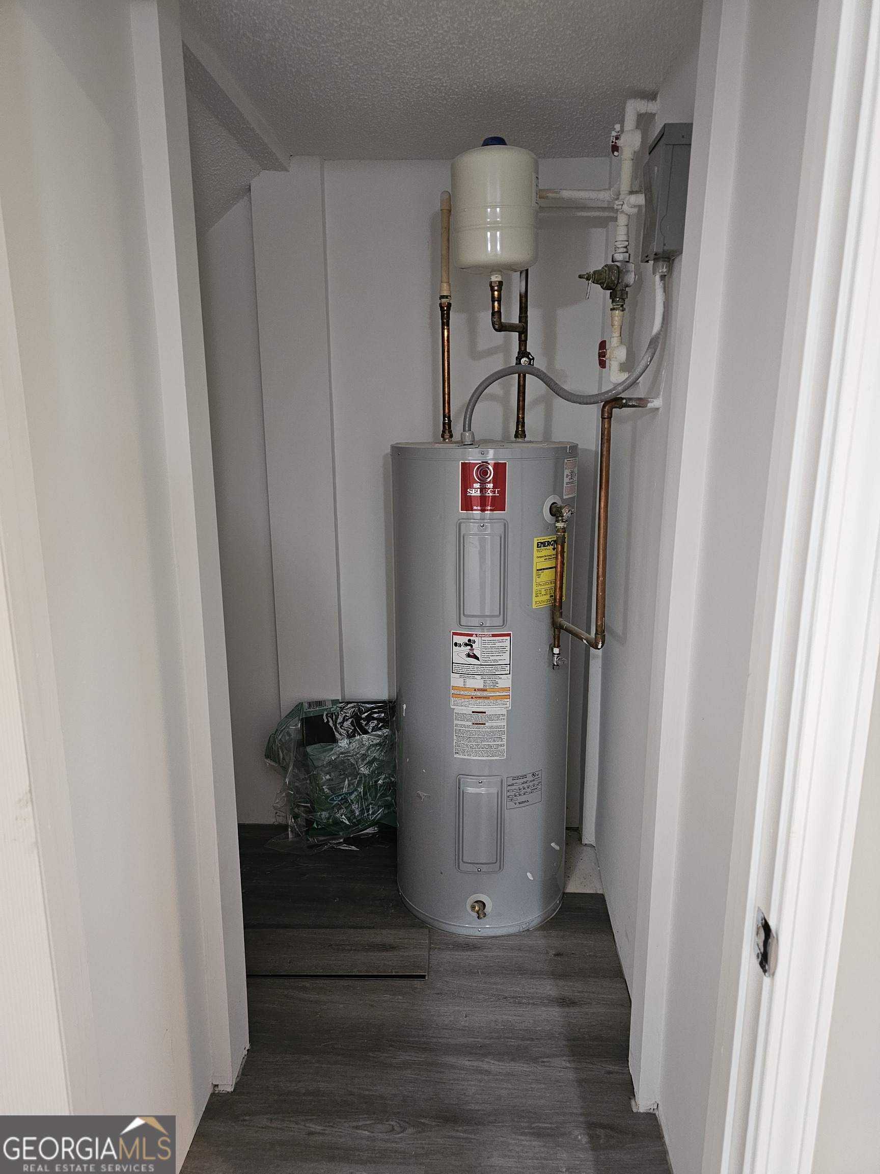 Riverdale, Georgia 30296, United States, 3 Bedrooms Bedrooms, ,3 BathroomsBathrooms,Residential,Active,429