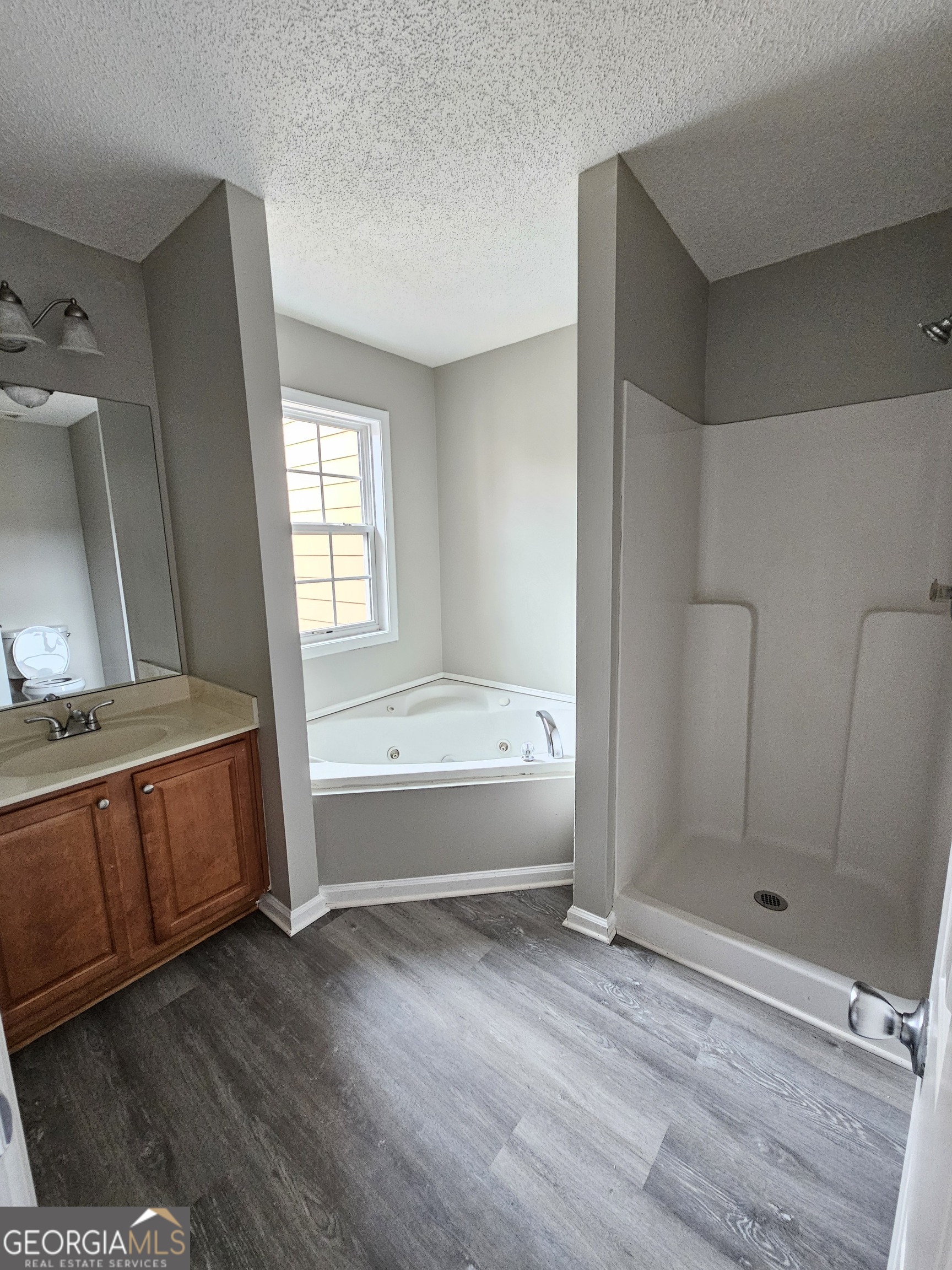 Riverdale, Georgia 30296, United States, 3 Bedrooms Bedrooms, ,3 BathroomsBathrooms,Residential,Active,429