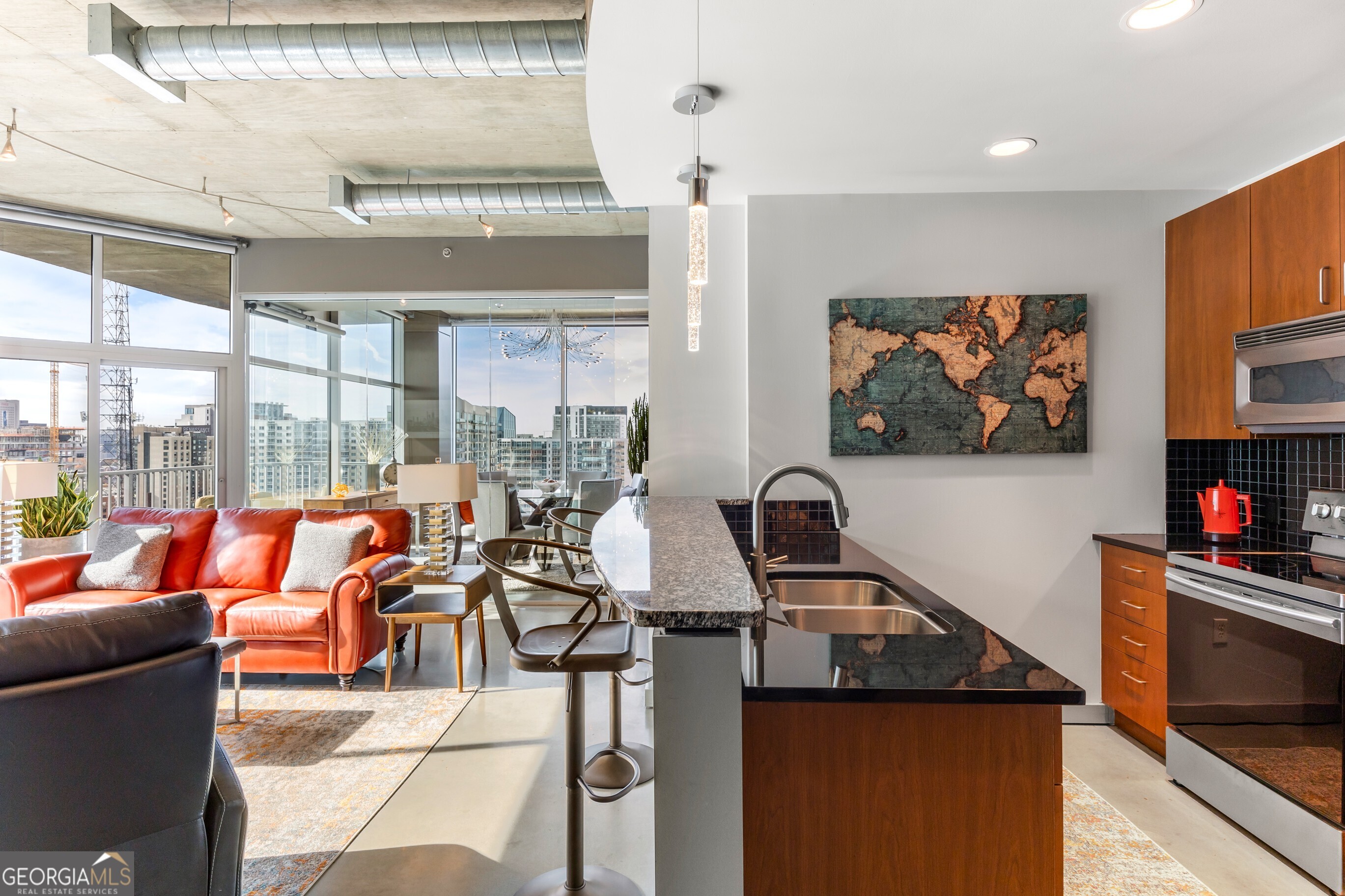 METROPOLIS - Residential