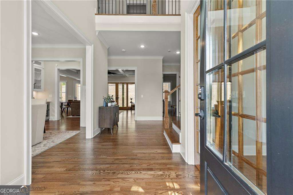 239 Jackson Heights LN
