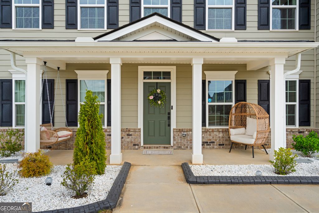 Photo of 148 Marchmont Drive, Locust Grove, GA 30248 (MLS # 10764940)