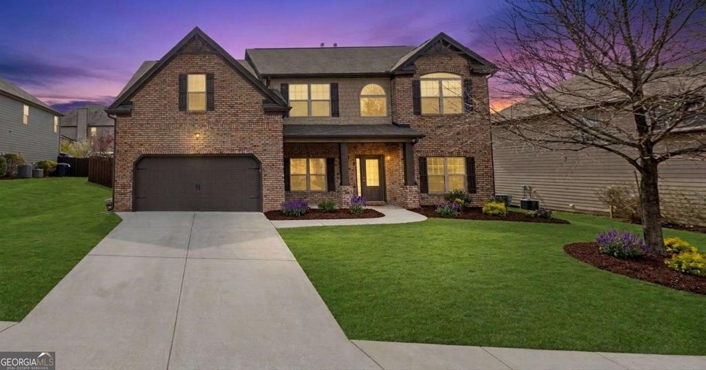 Photo of 219 Traditions Drive, Loganville, GA 30052 (MLS # 10772719)