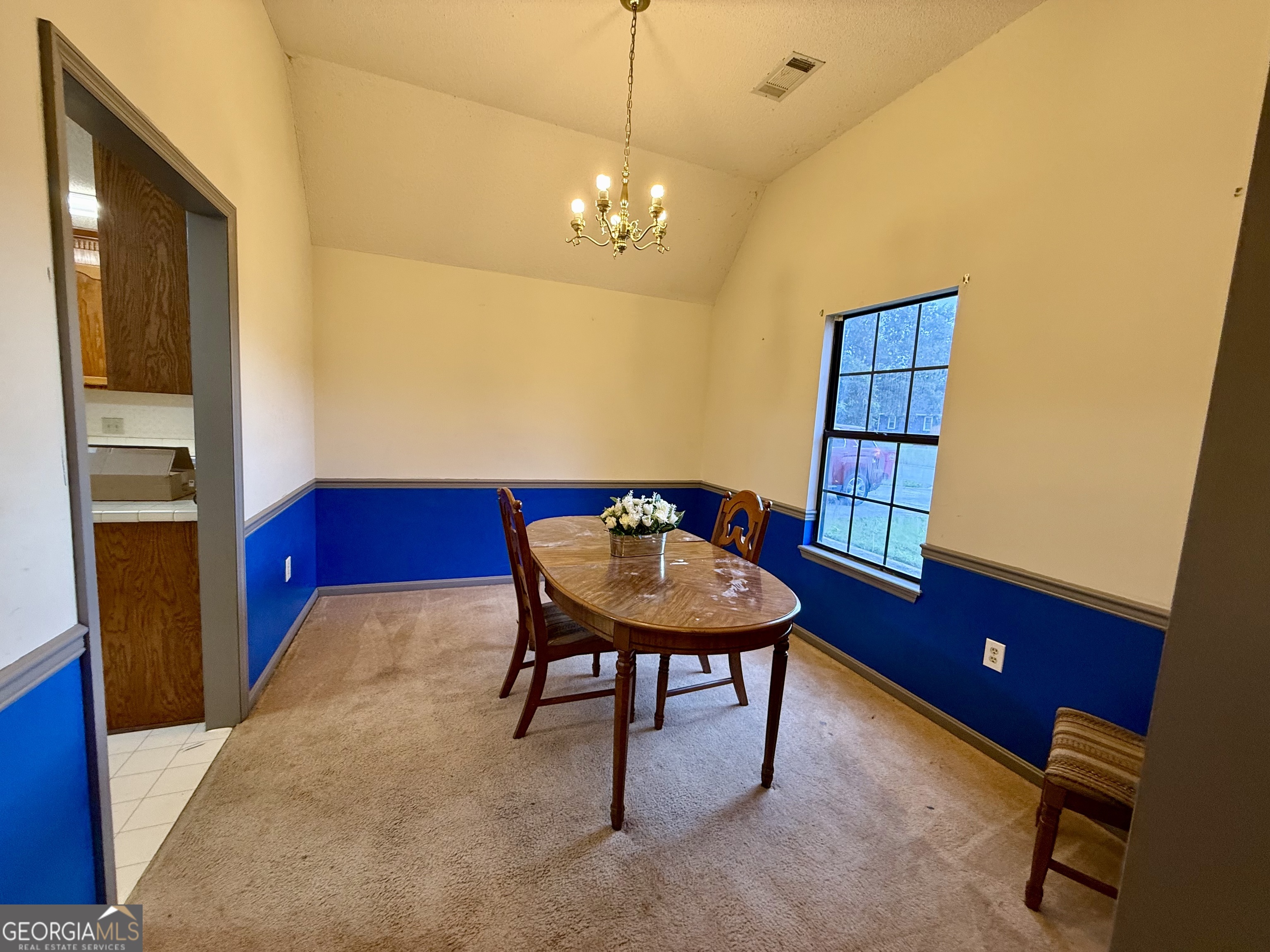 206 Westfield DR