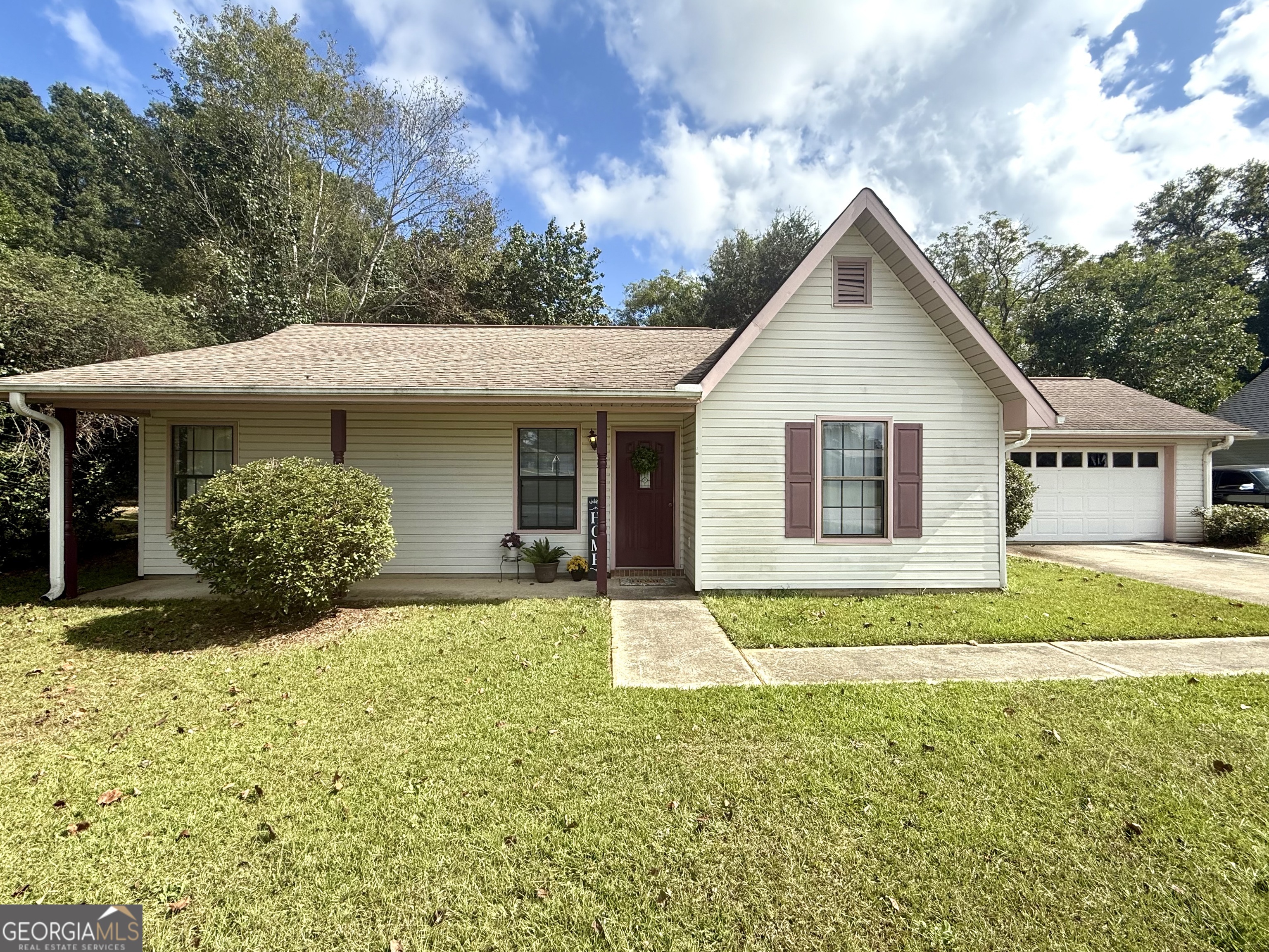 206 Westfield DR