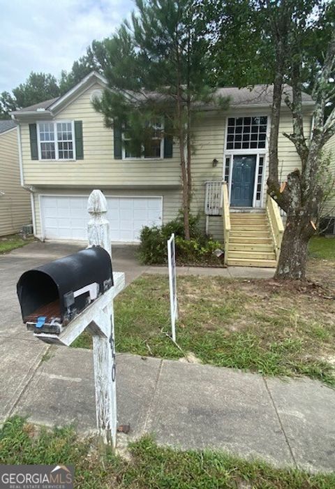 1850 Eastford TRCE Stone Mountain GA 30087