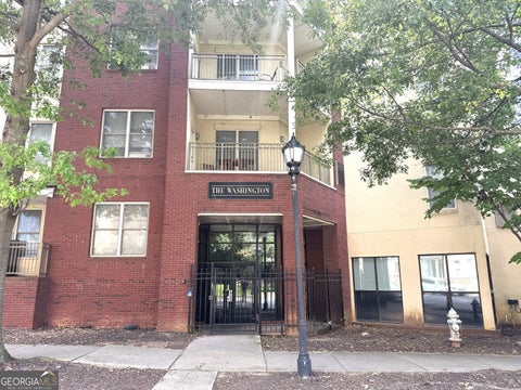 Photo of 870 Mayson Turner Road NW #1001, Atlanta, GA 30314 (MLS # 10847880)