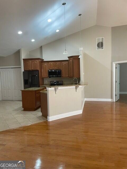 1604 Commonwealth CIR