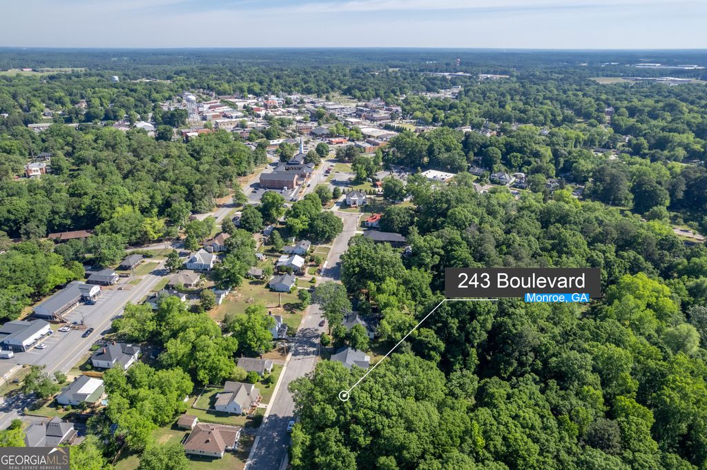 Photo of 243 Boulevard #B, Monroe, GA 30655 (MLS # 10757869)