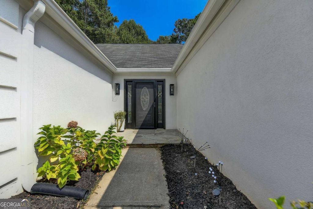 Photo of 6435 Dressage Crossing, Cumming, GA 30040 (MLS # 10664744)