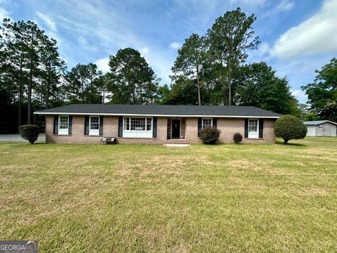 A home in Blackshear