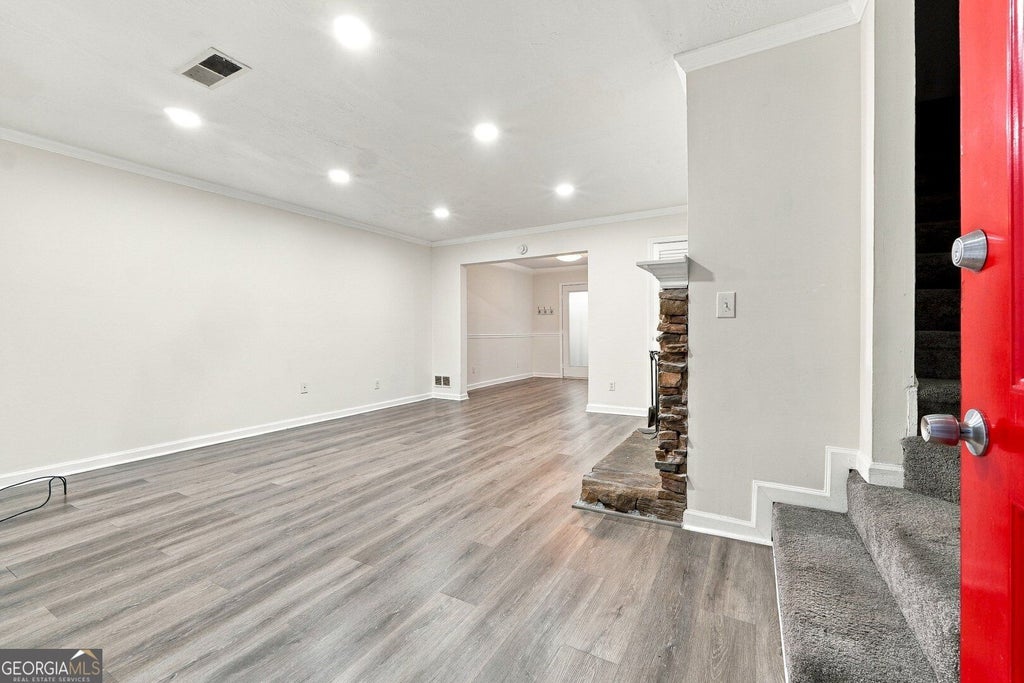 Photo of 220 Chads Ford Way, Roswell, GA 30076 (MLS # 10871058)