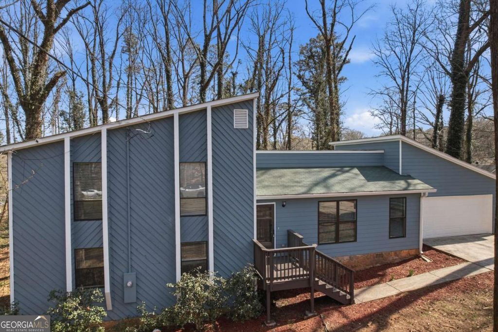 Photo of 296 Firecrest Lane, Lawrenceville, GA 30045 (MLS # 10785615)
