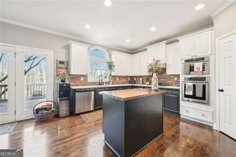 2883 Misty Rock CV