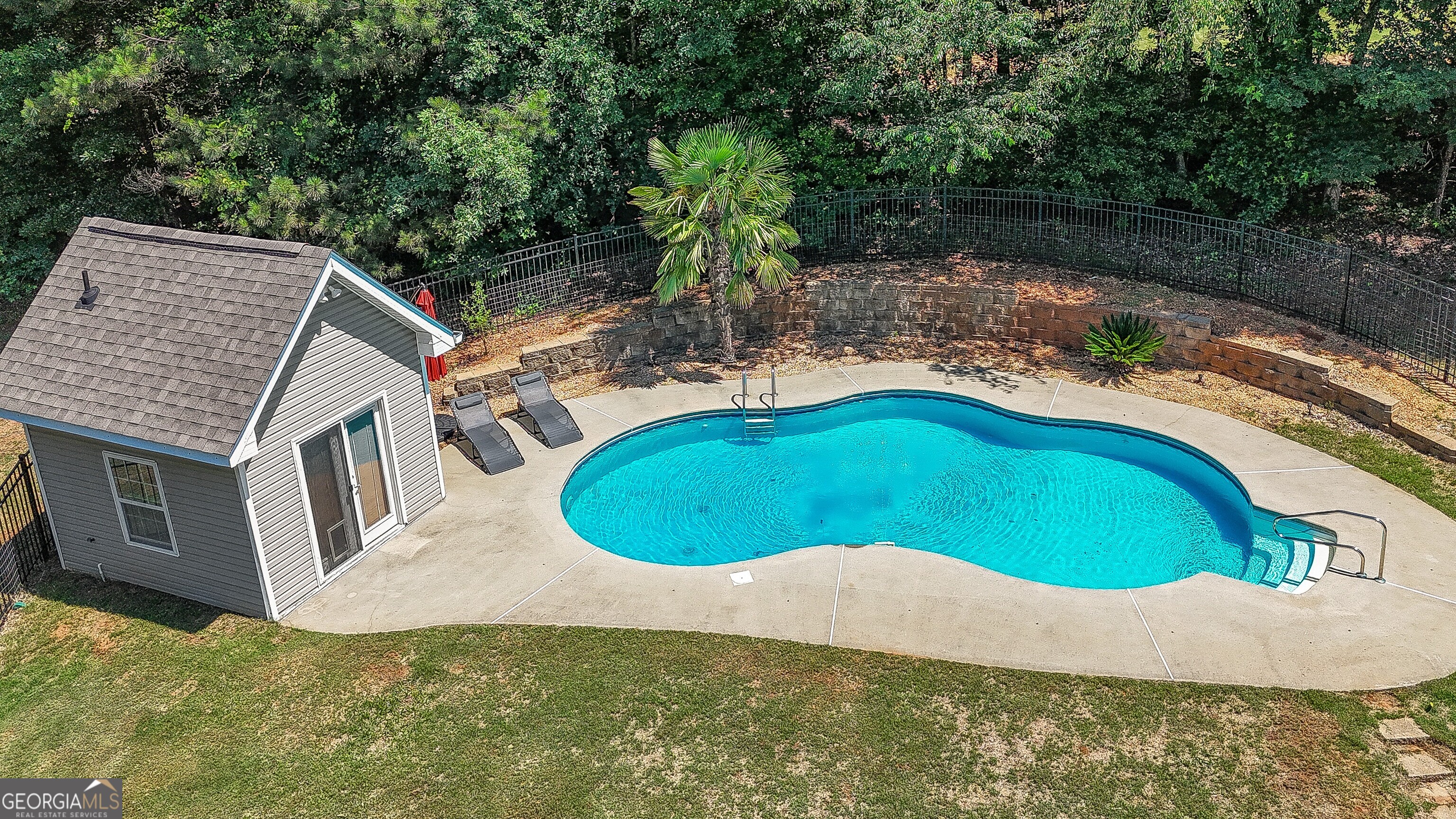 39 Hawthorne PL