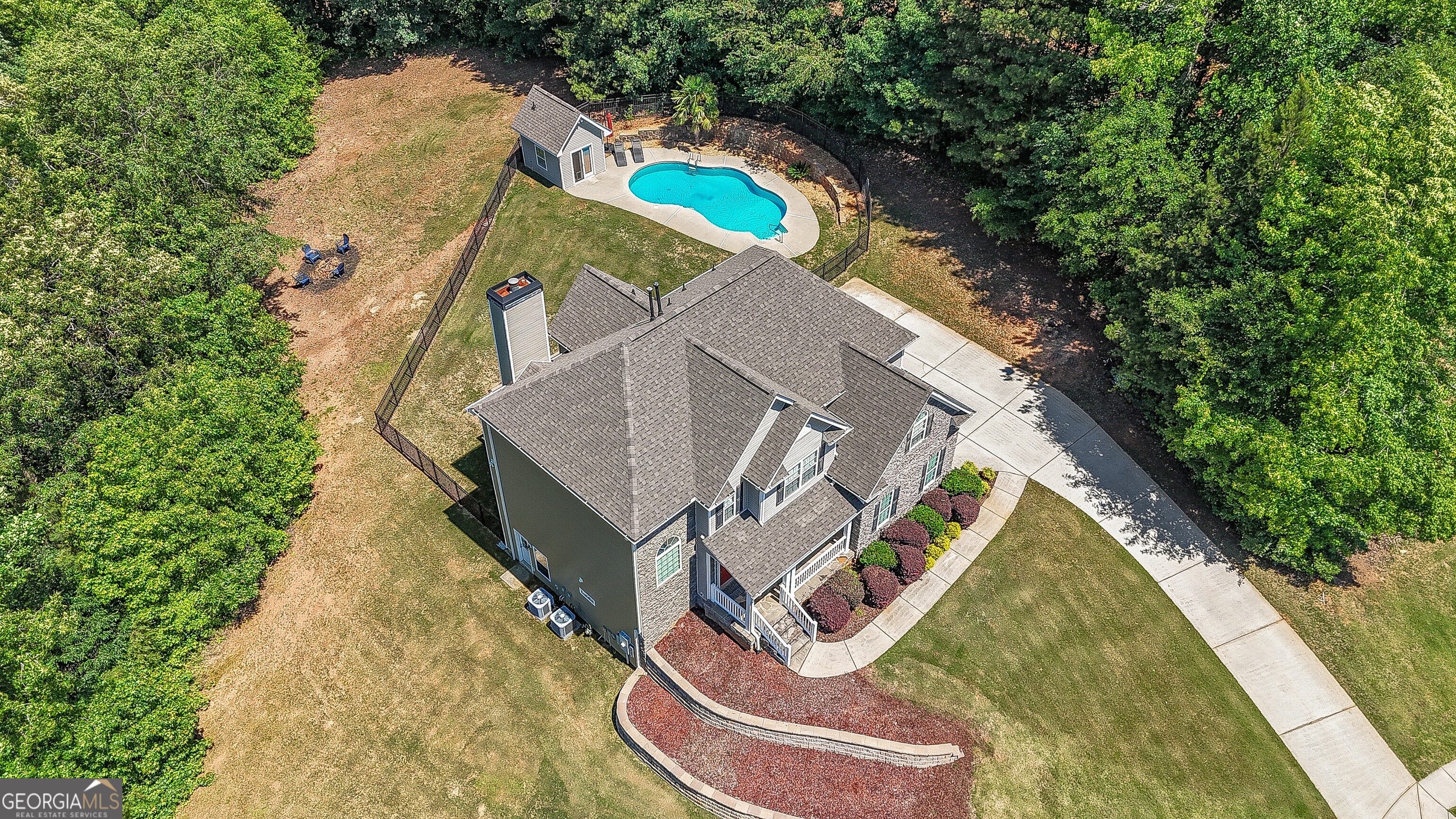 39 Hawthorne PL