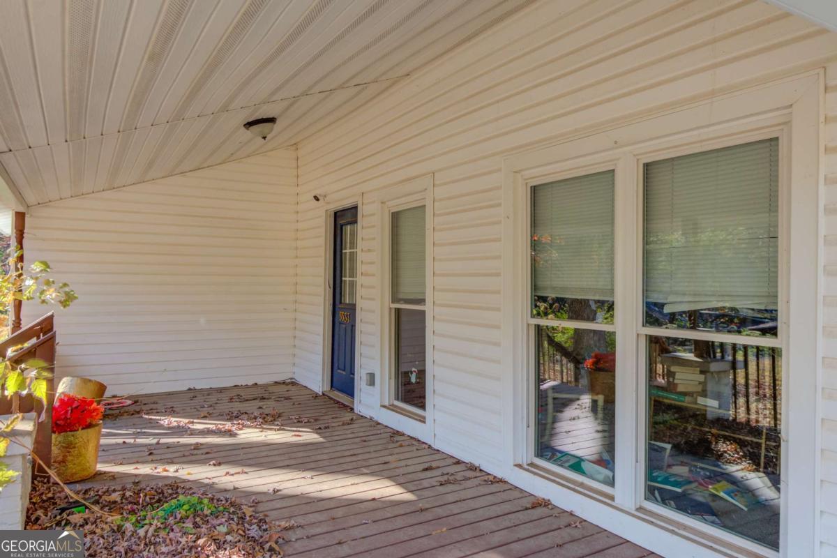 5537 N Richland Creek RD