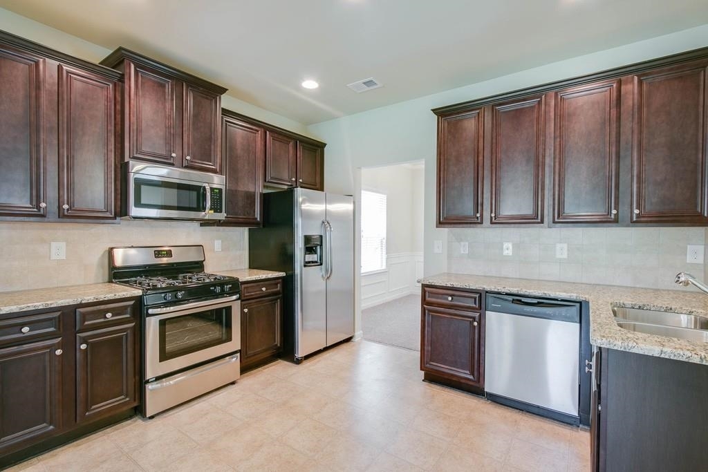 Riverstone Park - Residential Lease