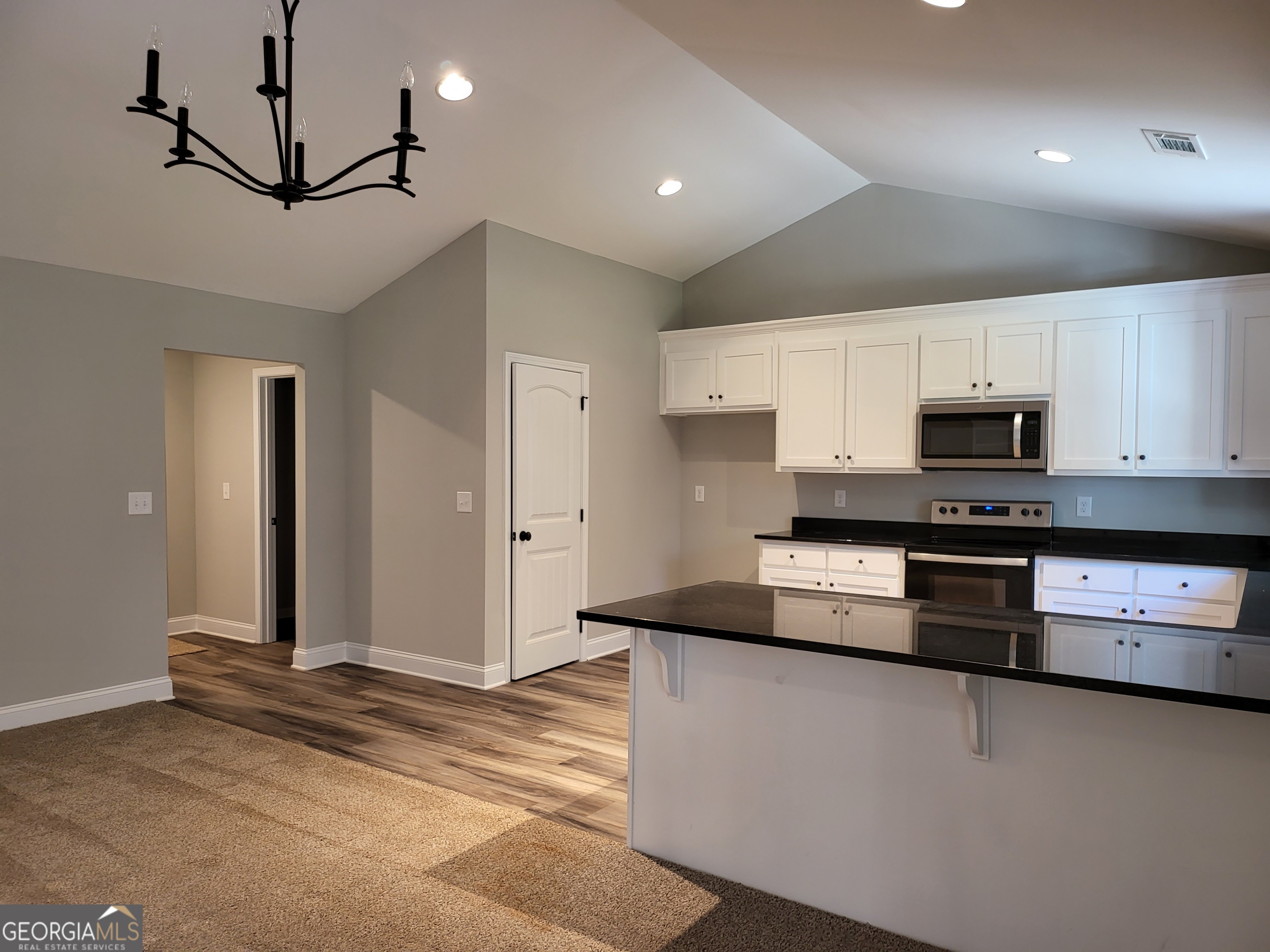 240 Glenn Carrie RD 2