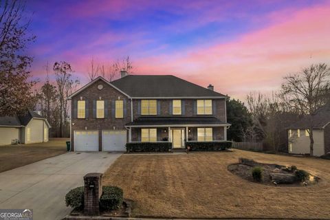 4637 Mayer TRCE Ellenwood GA 30294