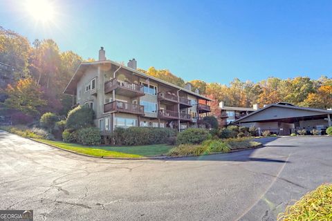 A home in Sky Valley