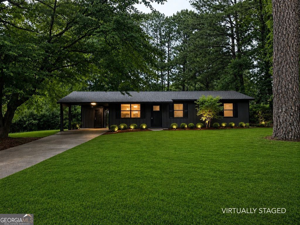 Photo of 4211 Dustin Drive, Acworth, GA 30101 (MLS # 10787855)